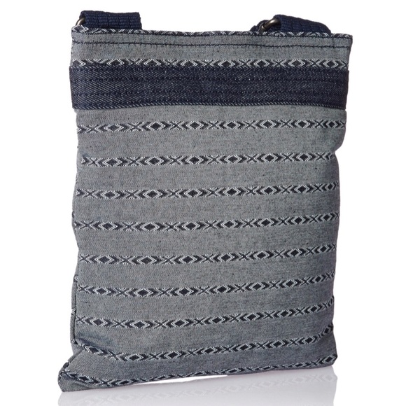 Dakine Canvas Dive Cross Body Bag NWT - Picture 4 of 10